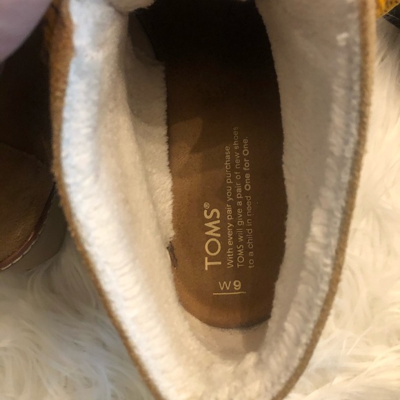 Toms Desert Wedge Bootie sz 9 - Picture 3 of 4